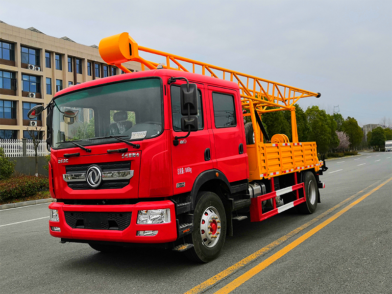 東風多利卡雙排3型汽車鉆機 東風多利卡雙排3型汽車鉆機